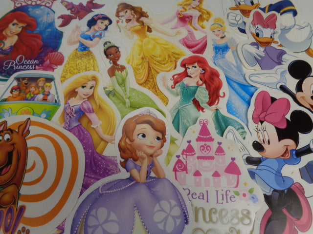 Wall Decals: Walt Disney Characters